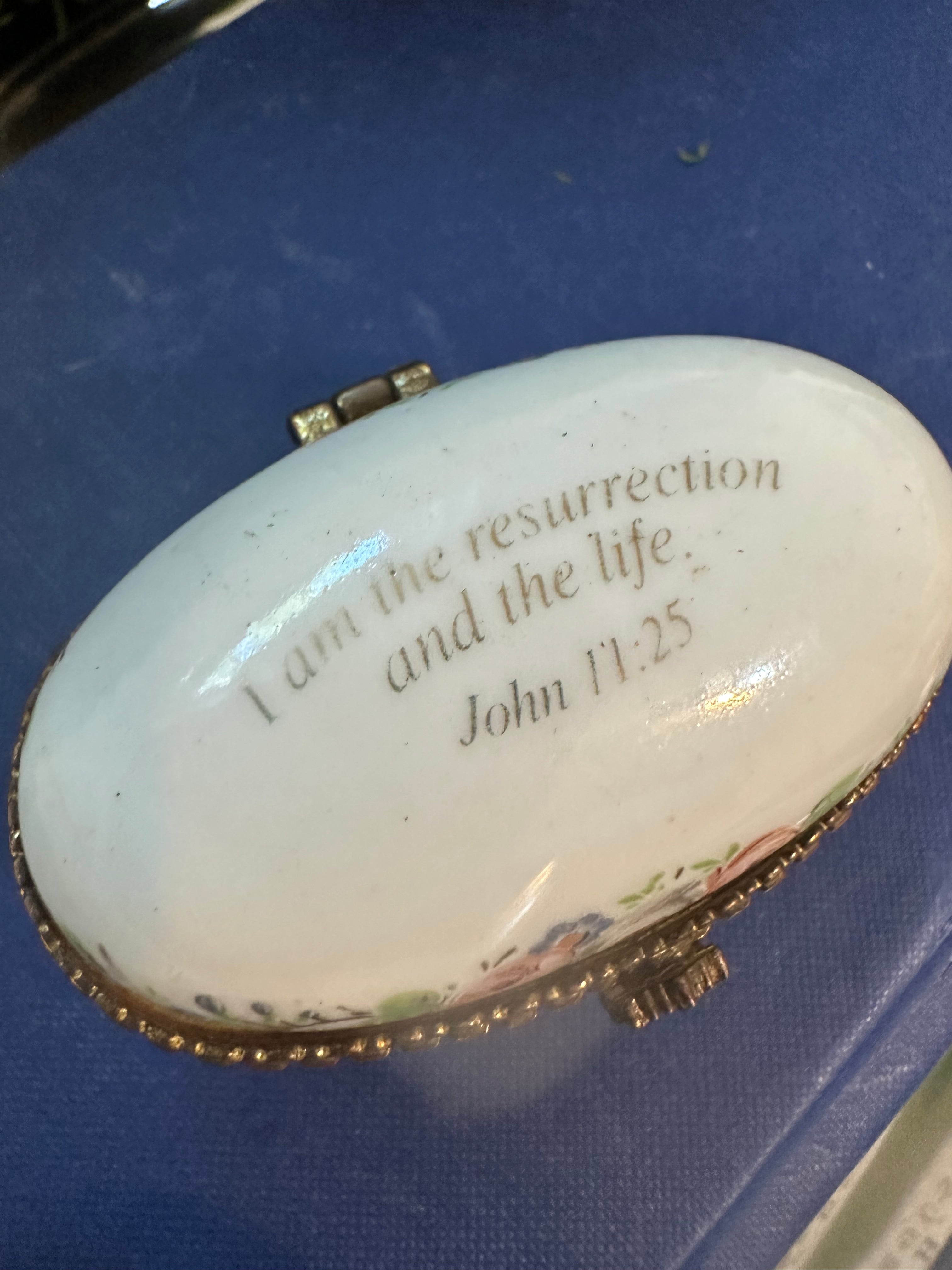 Vintage Floral Trinket Box with Bible Verse