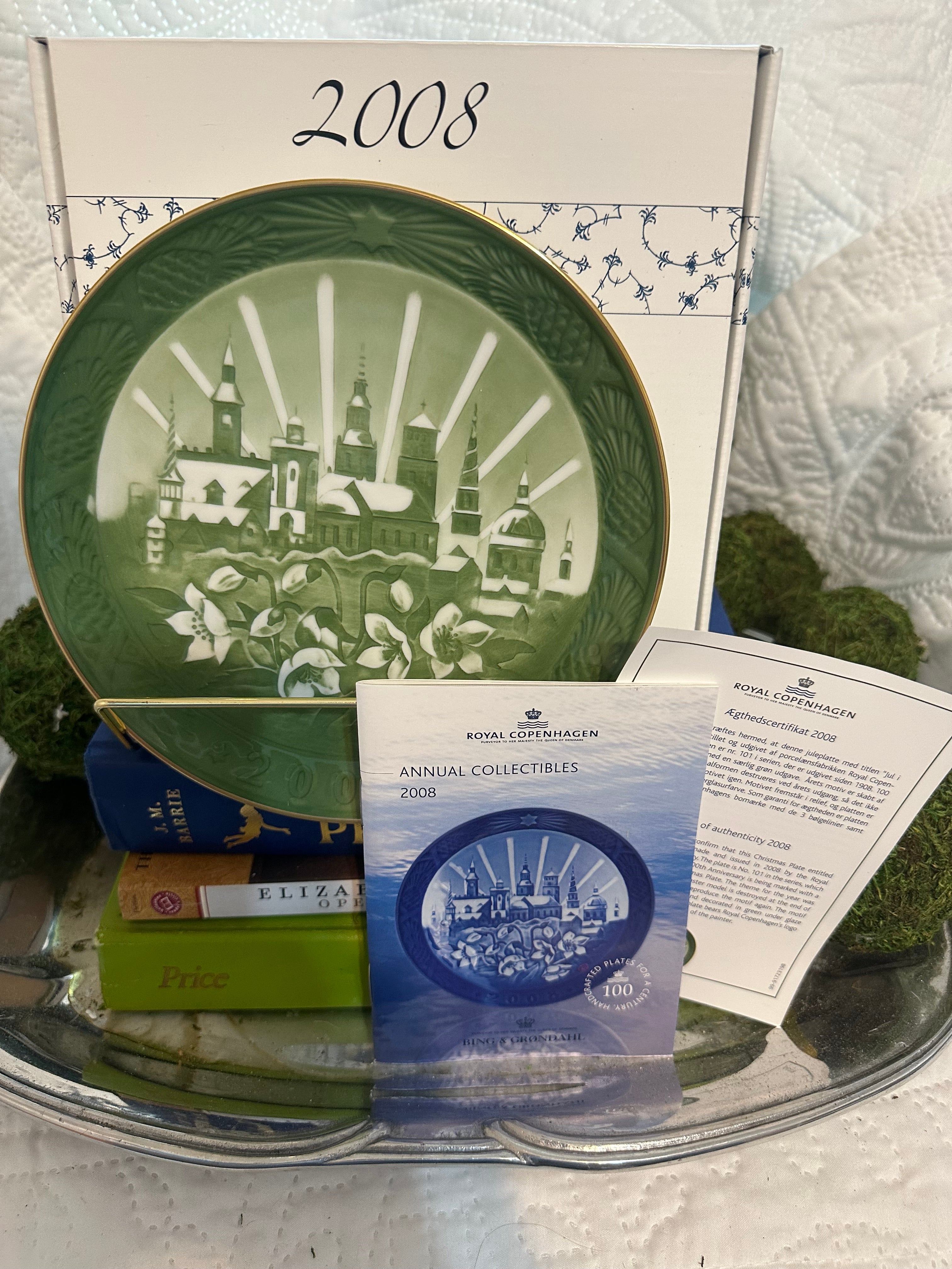Royal Copenhagen 2008 Collector's Plate