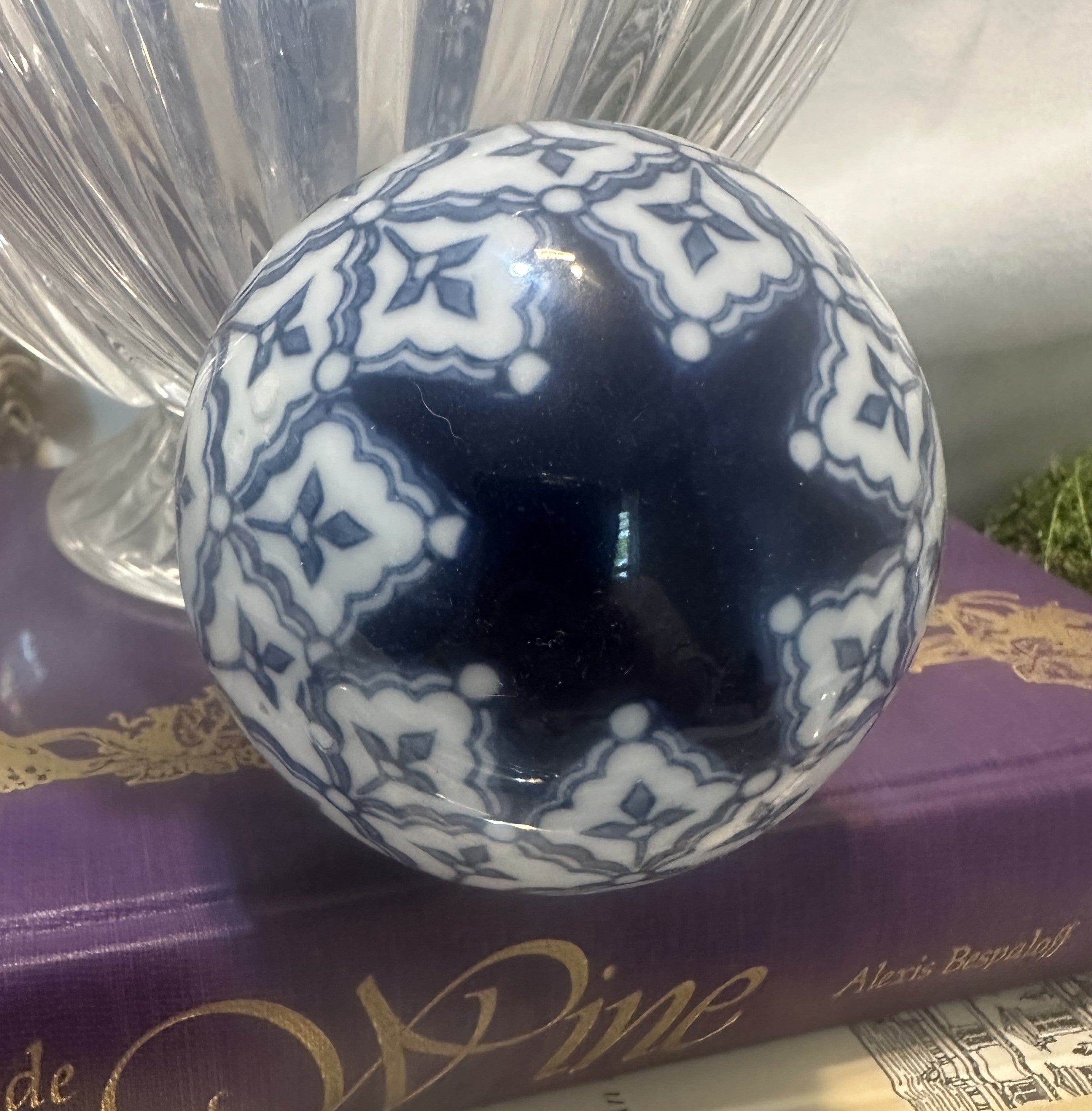 Blue and White Porcelain Star Ball